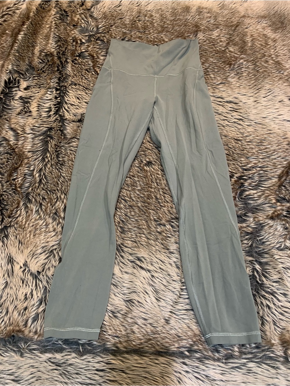 Lululemon Align High Rise Crop with Pockets 23" Grey Sage Size 4